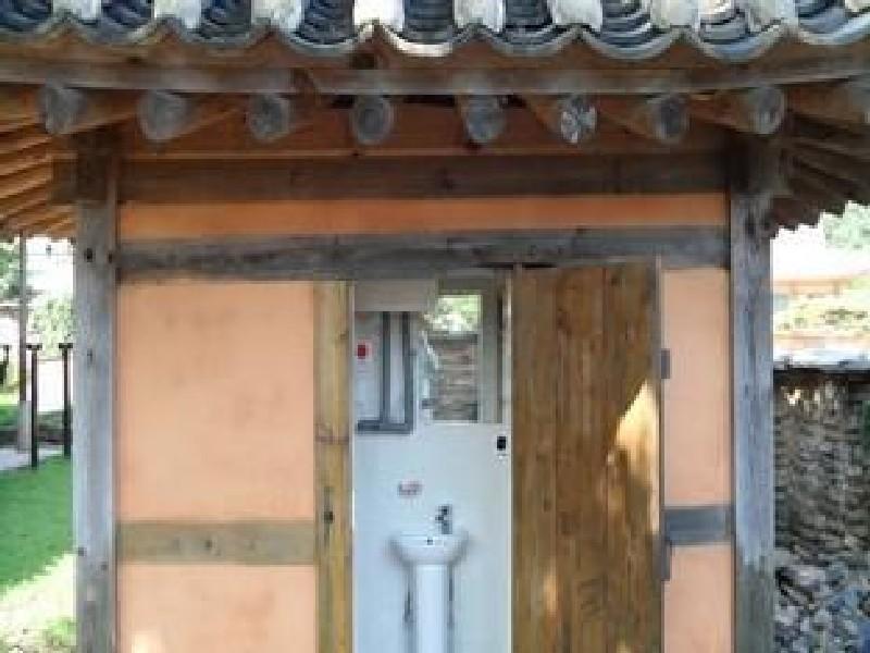 Goseong Choi Pilgan'S Old House Hotel Exterior foto